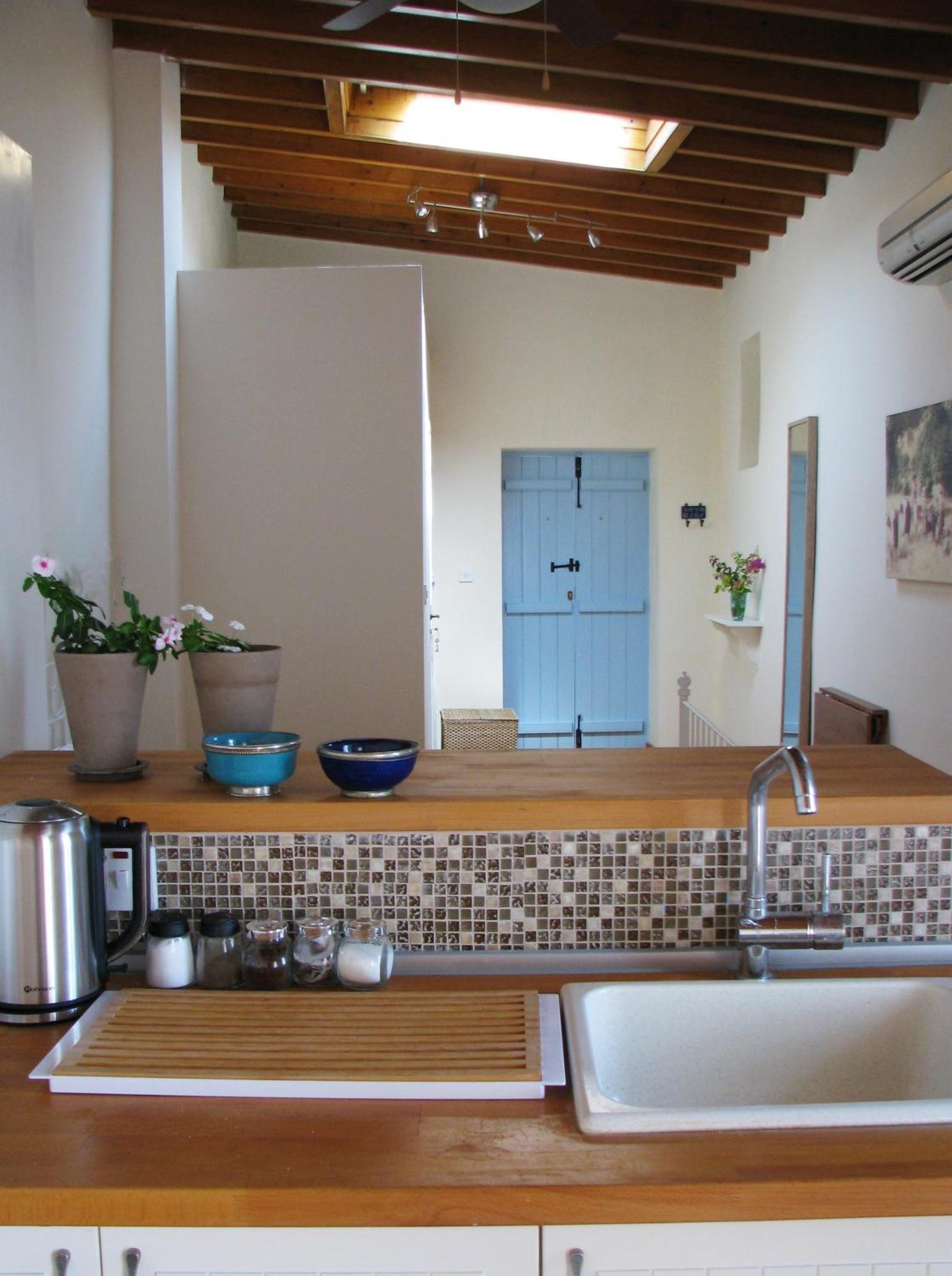 Dolphin Guest House And Studios Tokhni Buitenkant foto
