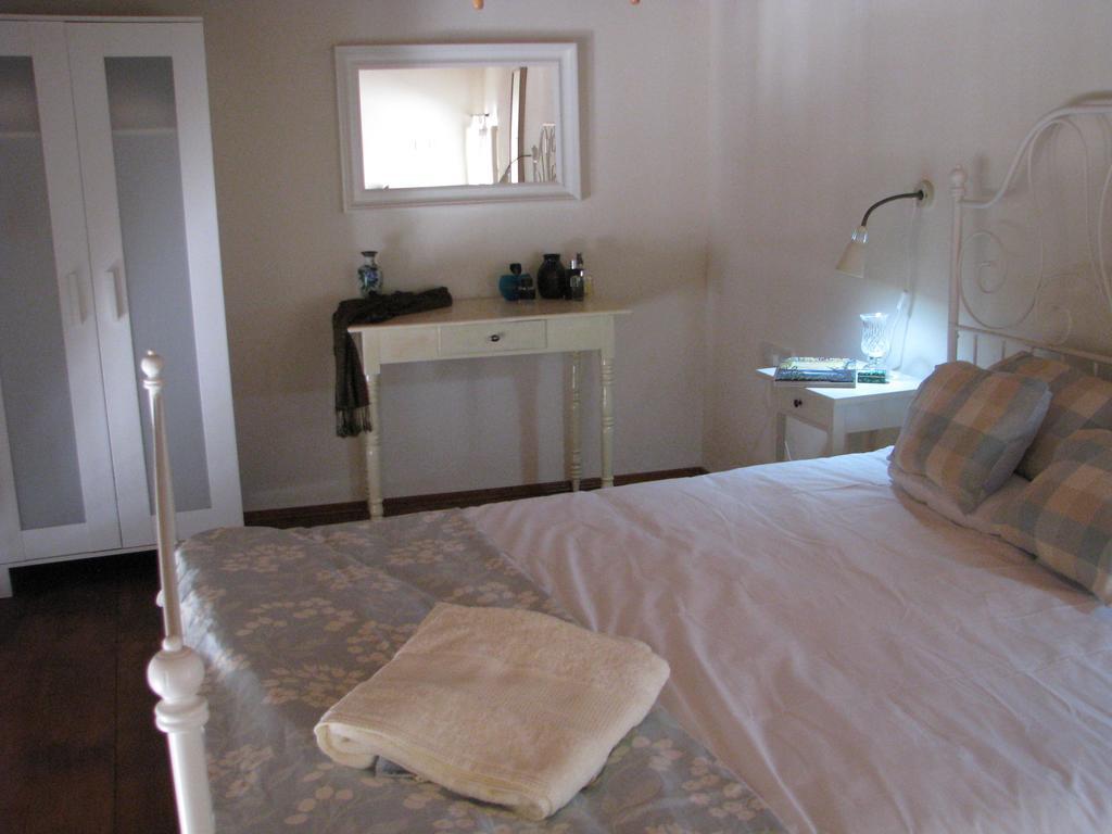 Dolphin Guest House And Studios Tokhni Kamer foto