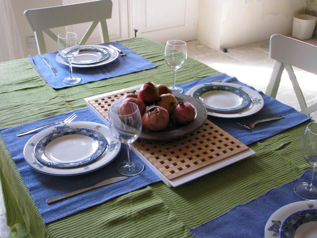 Dolphin Guest House And Studios Tokhni Kamer foto